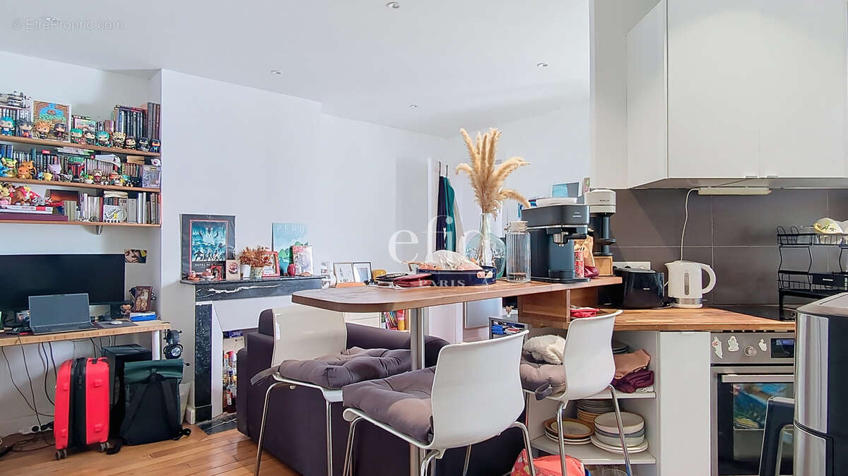 Appartement à PARIS-20E