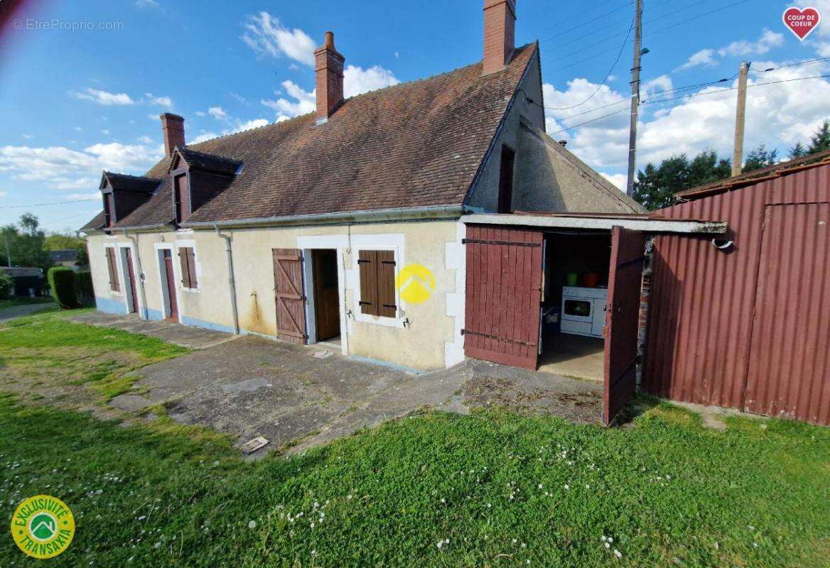 Maison à LA GUERCHE-SUR-L&#039;AUBOIS