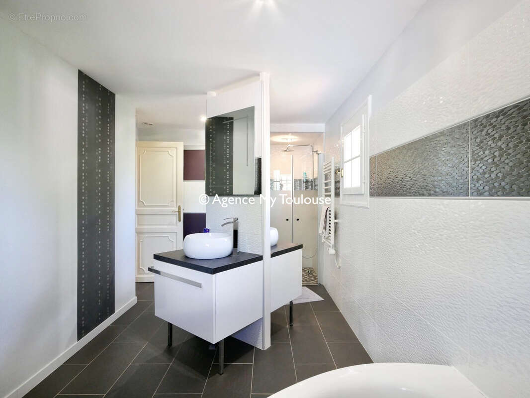 Maison à MONTASTRUC-LA-CONSEILLERE