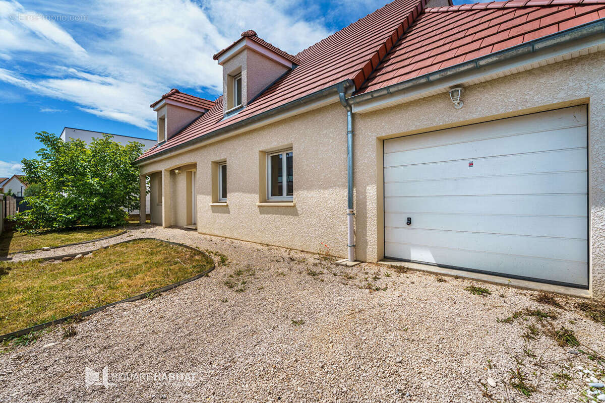 Maison à PERRIGNY-LES-DIJON