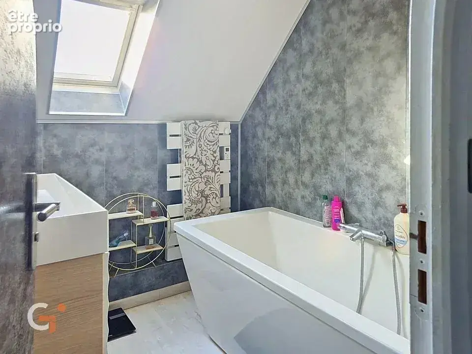 Magnifique maison individuelle avec piscine couverte et chauffée ! - photo 16