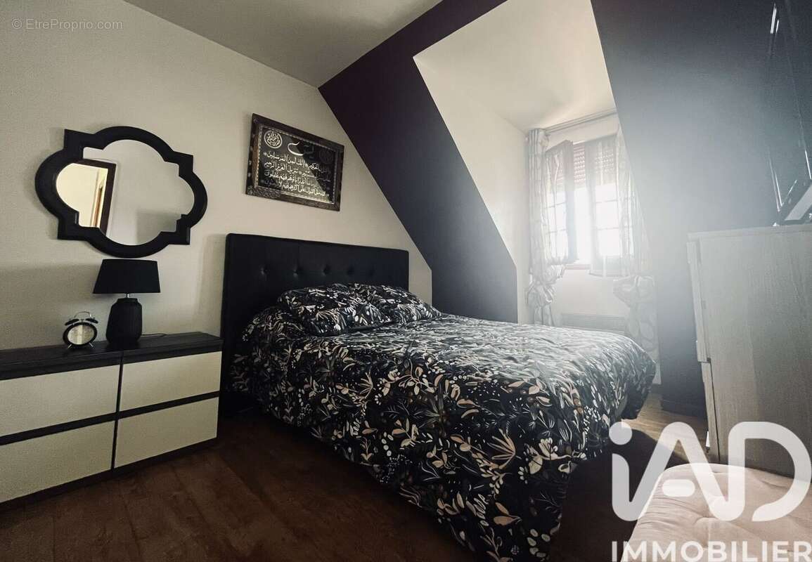 Photo 5 - Maison à VIRY-CHATILLON