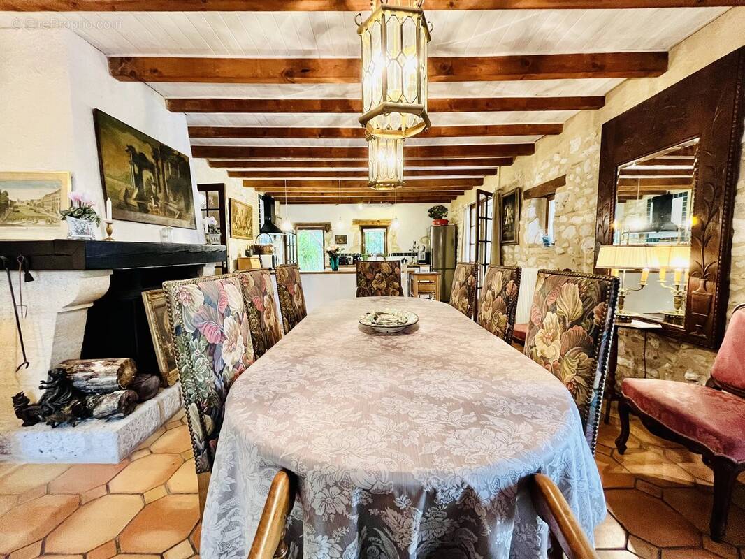 Maison élégante avec piscine, maison d'amis et vue imprenable - photo 6