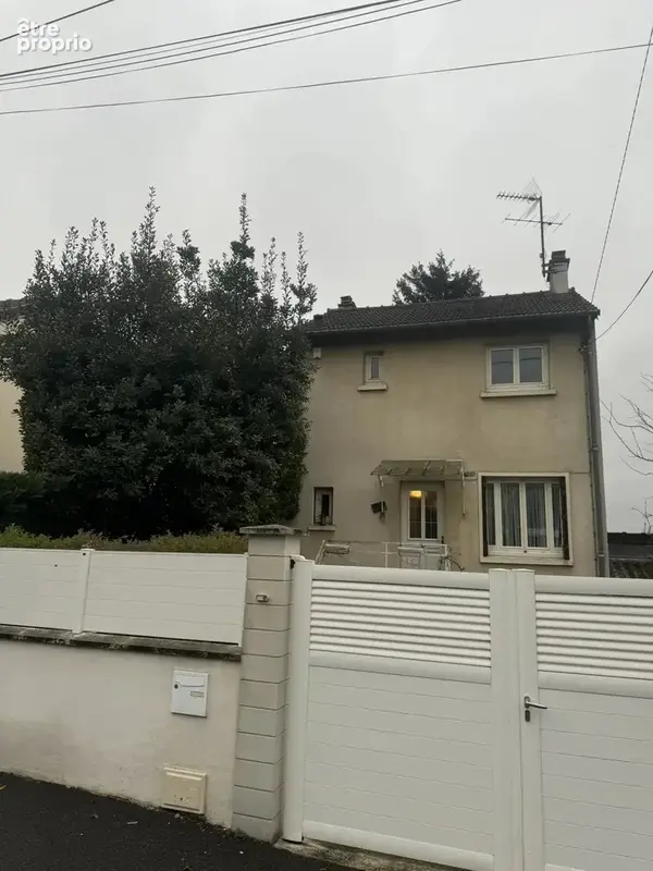 Photo Maison à Montmagny au prix de 330 000€