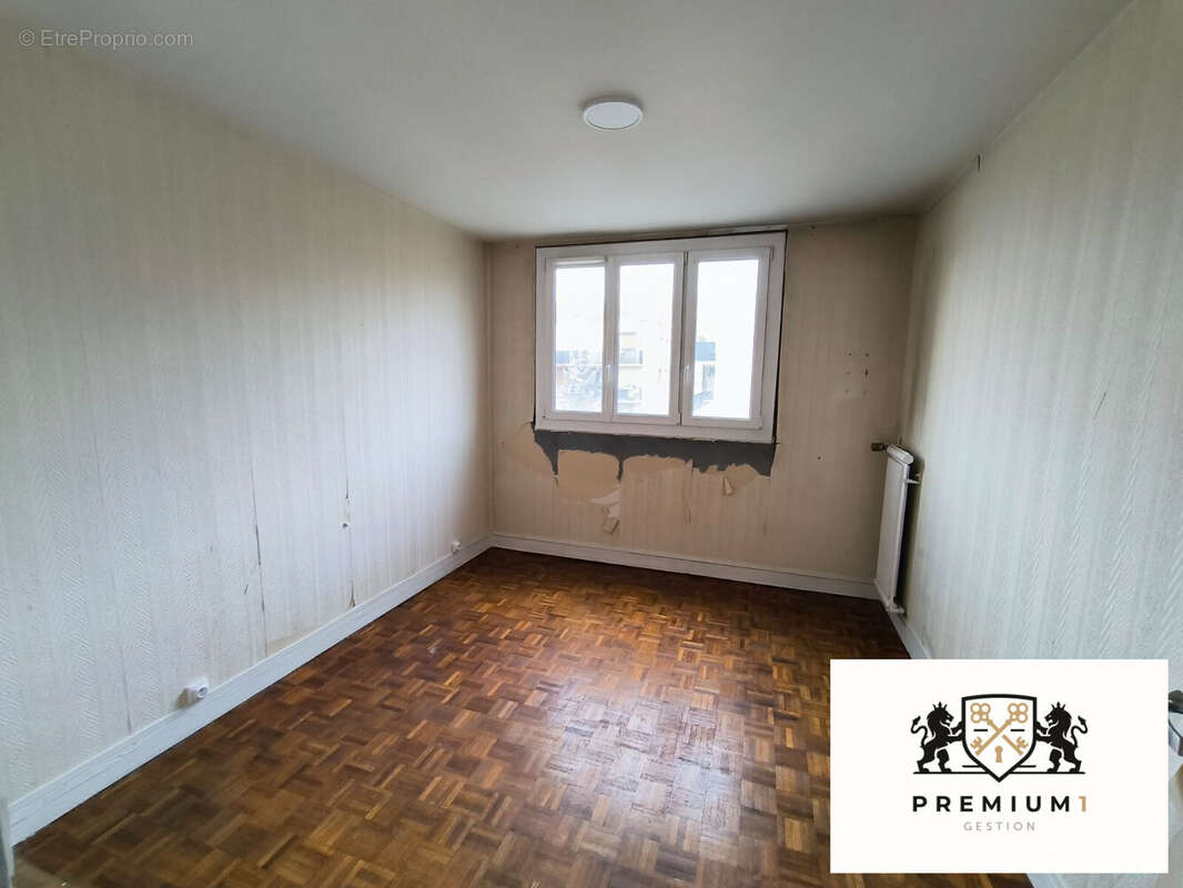 Appartement à LE THILLAY