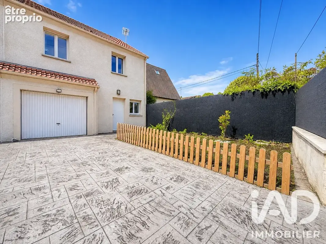 Photo 1 - Maison à NEUILLY-SUR-MARNE