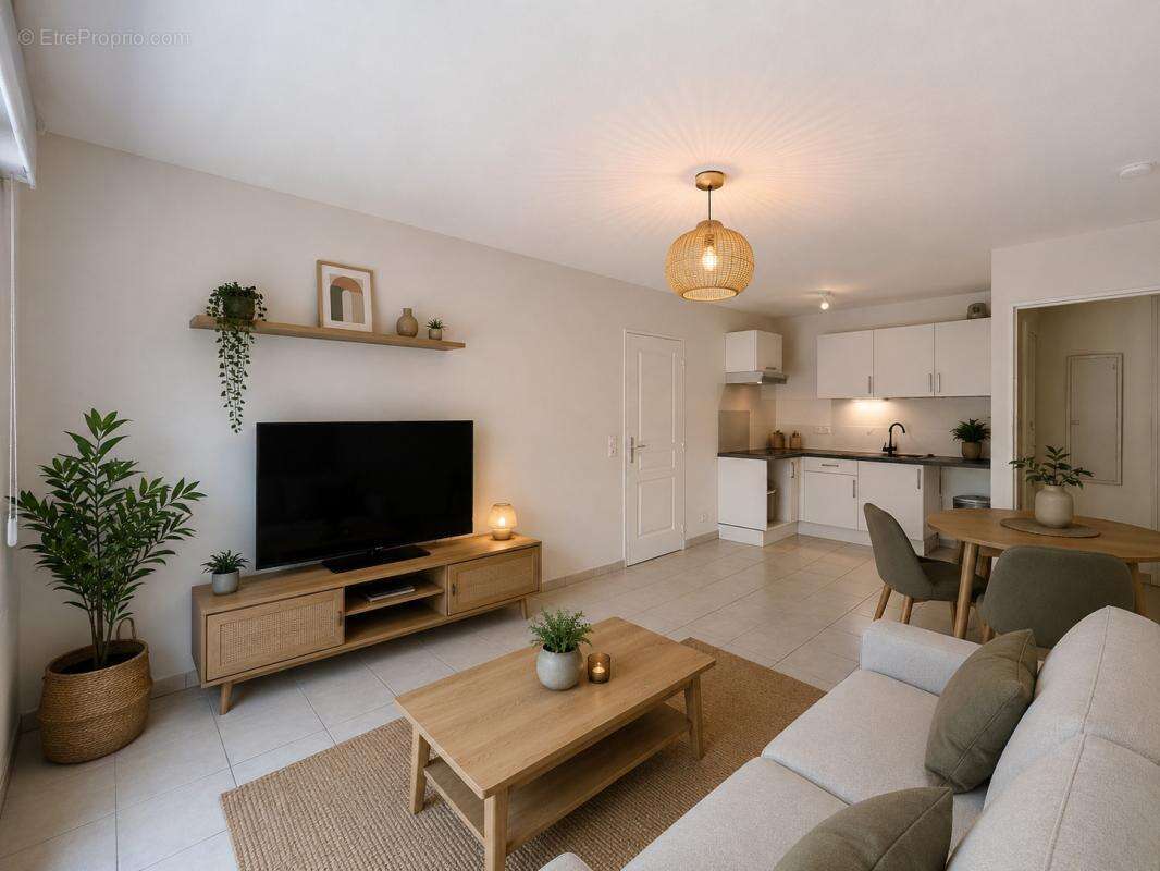 Appartement à MANDELIEU-LA-NAPOULE
