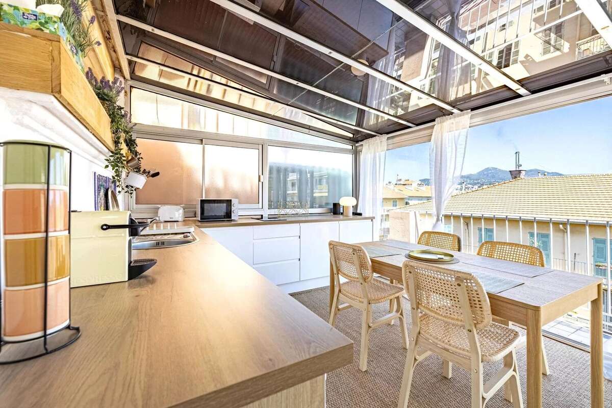 Appartement à NICE