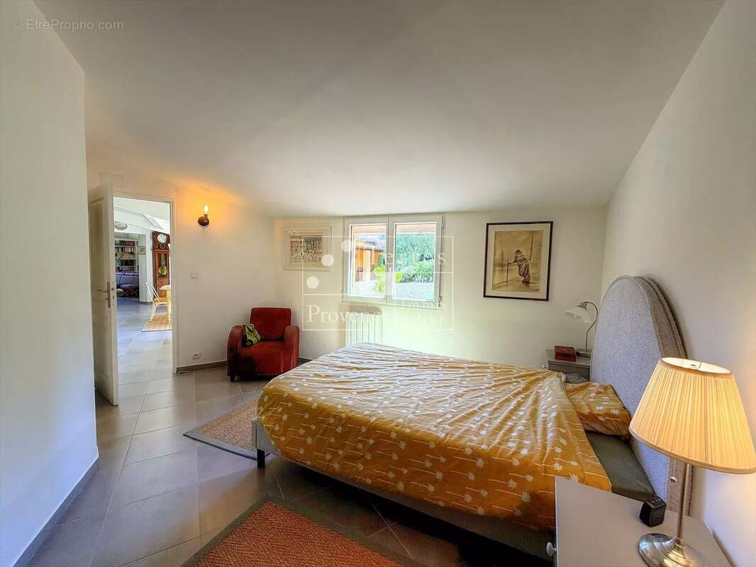 Maison à MOISSAC-BELLEVUE