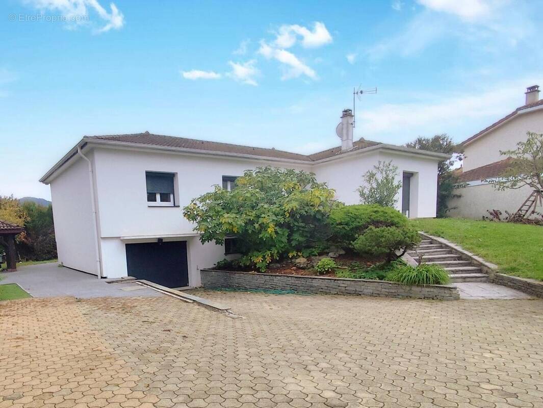 Photo 1 - Maison à LAGNIEU