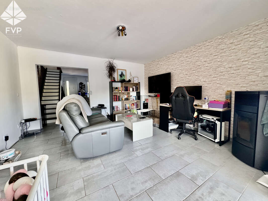 À VENDRE   A FONTAINE LE DUN - Pavillon avec vue dégagée sur la campagne - photo 8