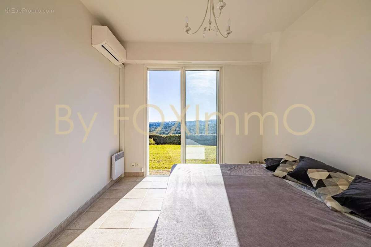 Maison à VILLENEUVE-LOUBET