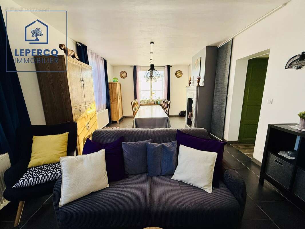 Maison à LA FERTE-MILON