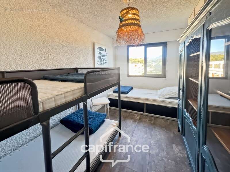 Appartement à BORMES-LES-MIMOSAS