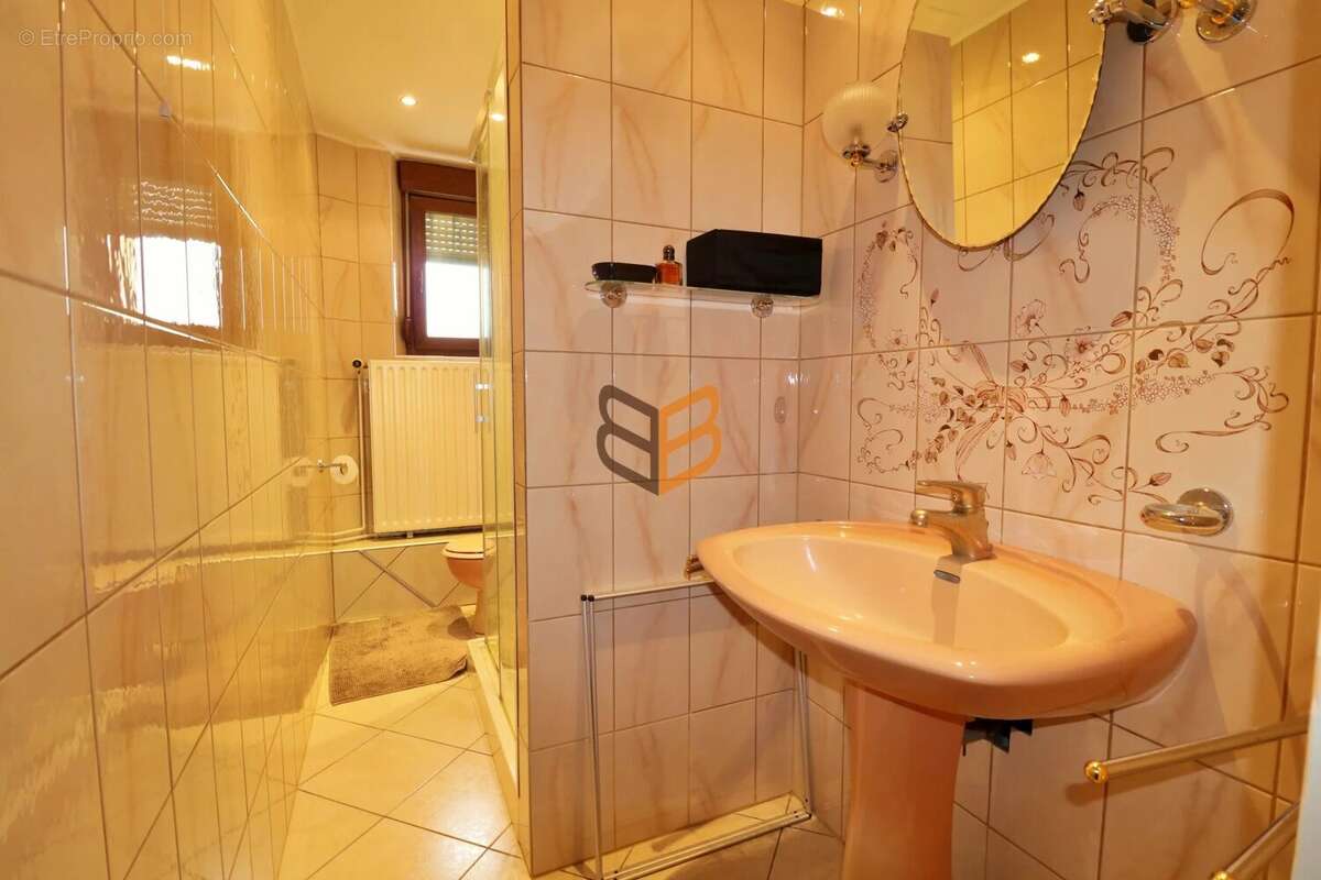 Appartement à AUMETZ