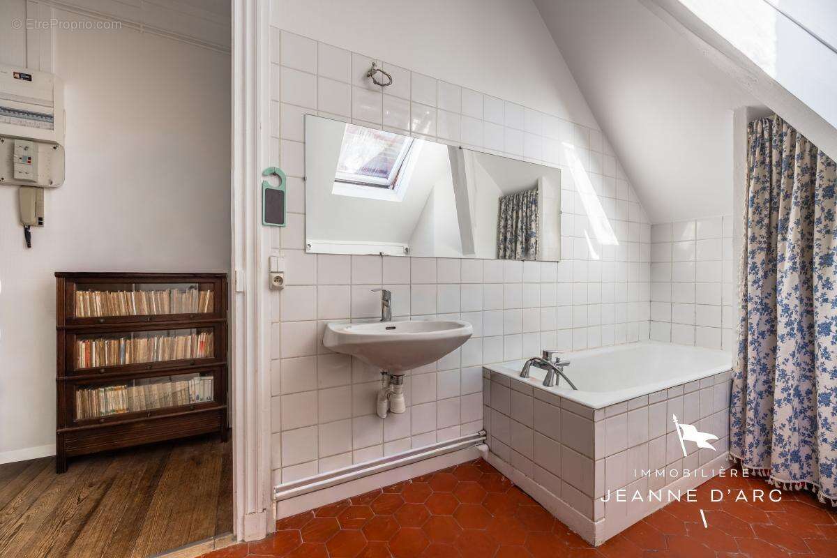 Appartement à VERSAILLES