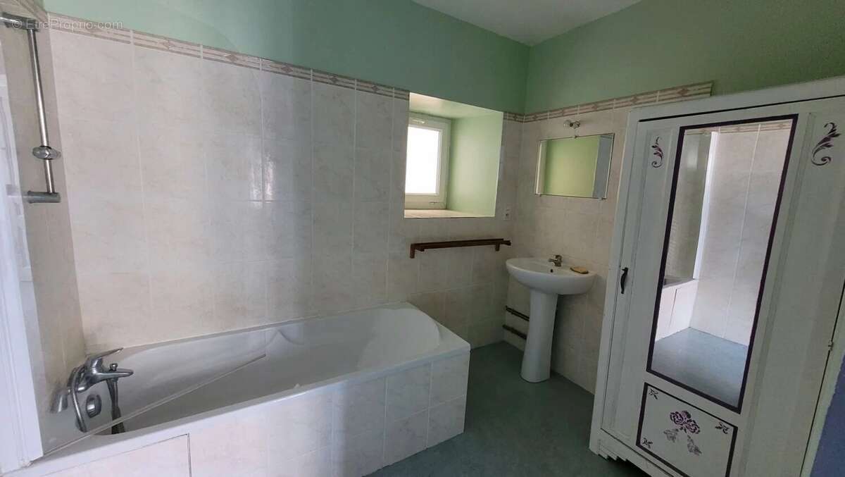 Appartement à LE CHAMBON-SUR-LIGNON