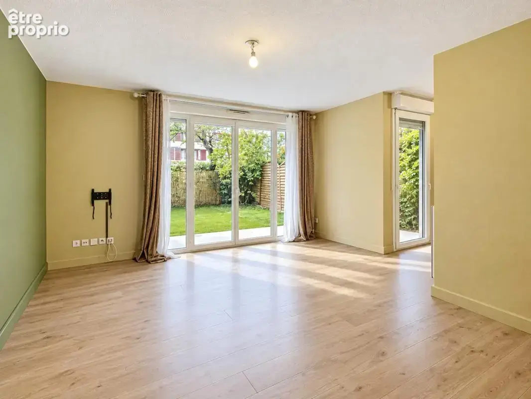 EXCLUSIVITE - AVIGNON - T3 - jardin -  parking - garage - photo 2