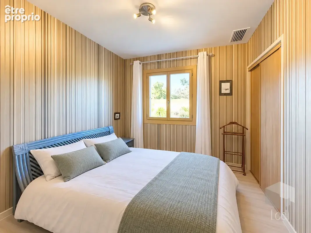 SAUZET, Maison de plain-pied 120 m2 avec piscine - photo 7