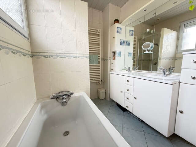 Maison à MITRY-MORY