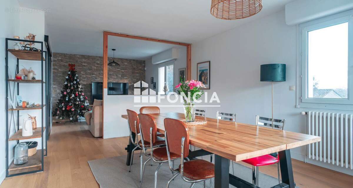 Maison à PONT-SCORFF