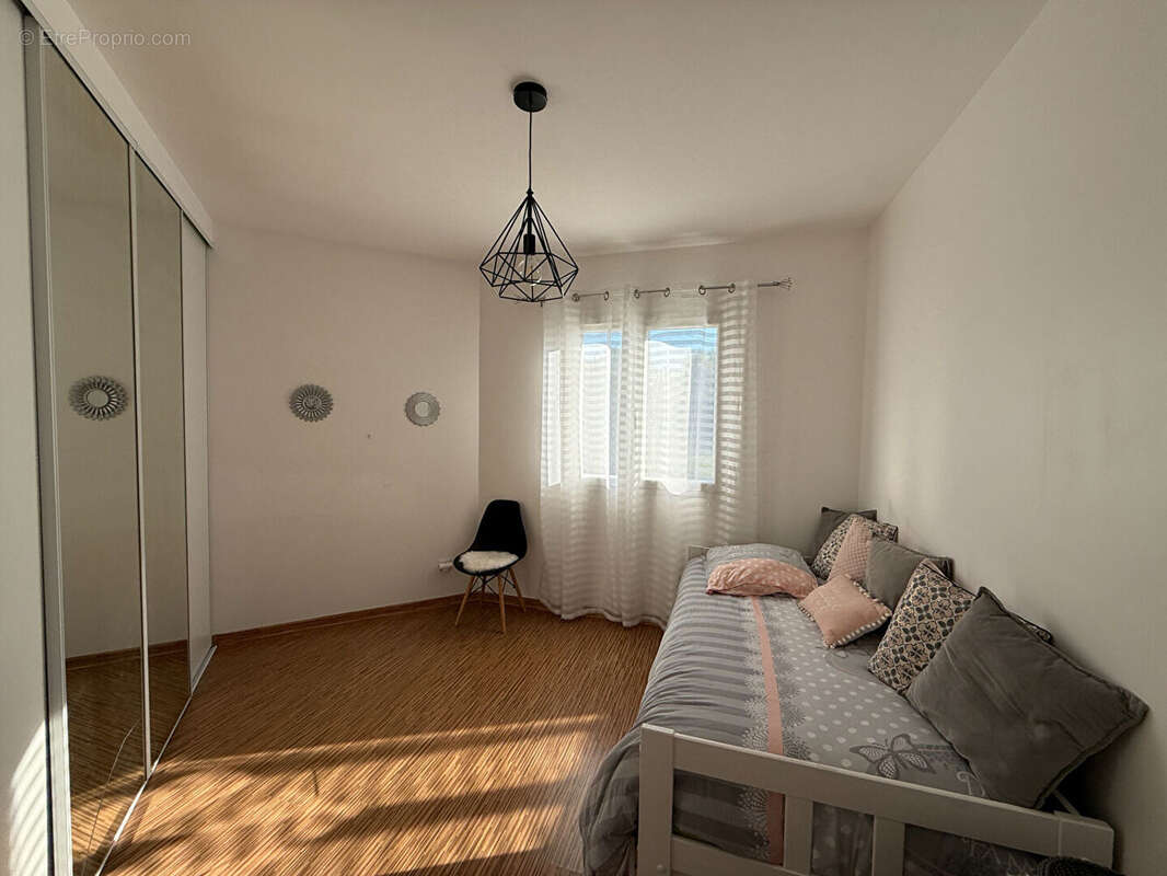 Maison à SAINT-VITE