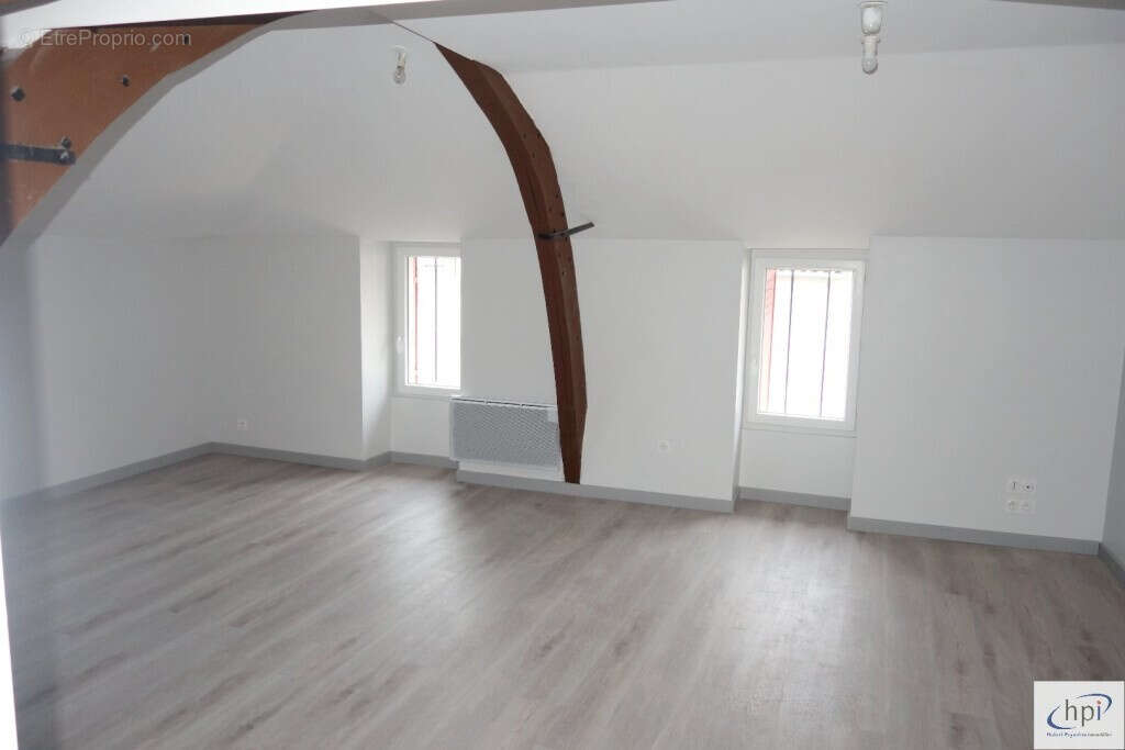 Appartement à SAINT-AFFRIQUE