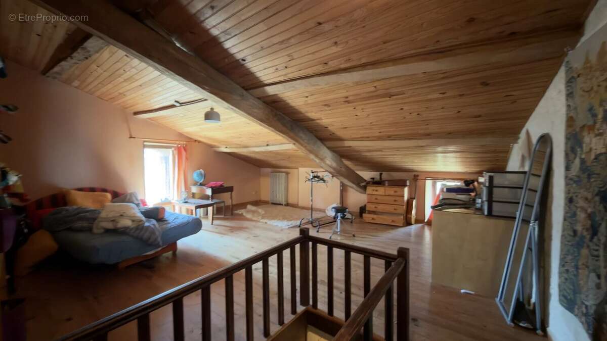 Maison en pierre à Berson - photo 13
