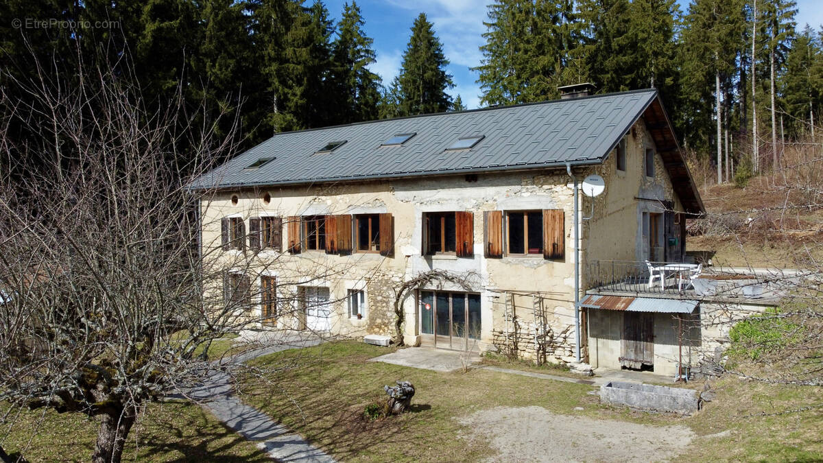Maison à RENCUREL