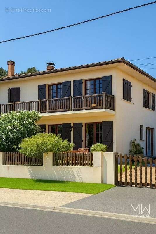 Maison à LEGE-CAP-FERRET