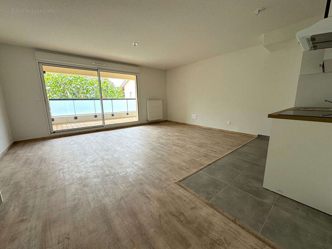Appartement 3 pièces de 63m² avec Balcon + 2 parking sous-sol ! SAINT-ALBAN - photo 3