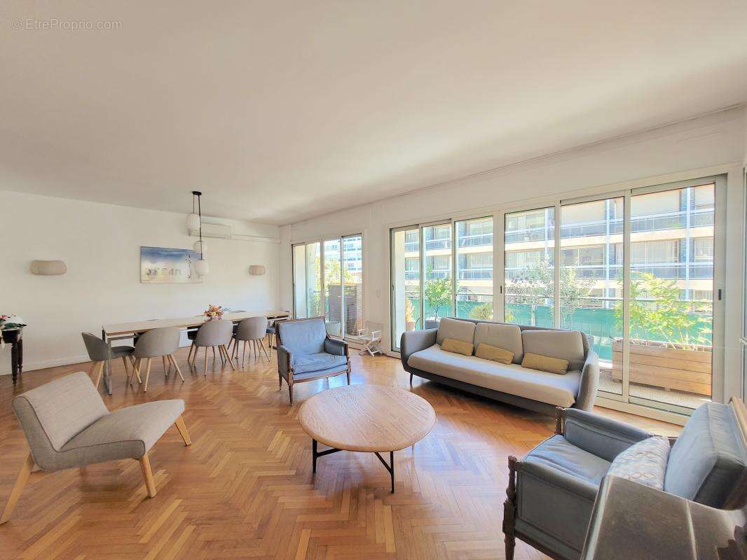 Appartement - photo 2