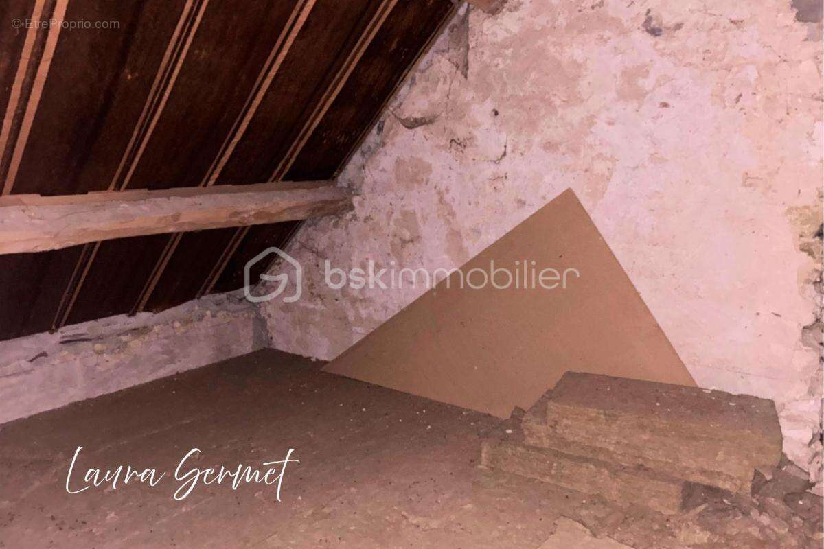 Maison à ROUVRES-LES-BOIS