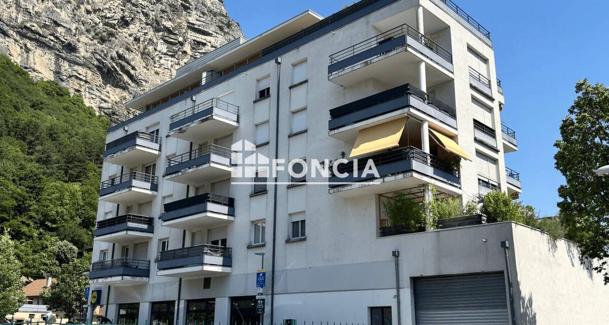 Appartement à SAINT-MARTIN-LE-VINOUX