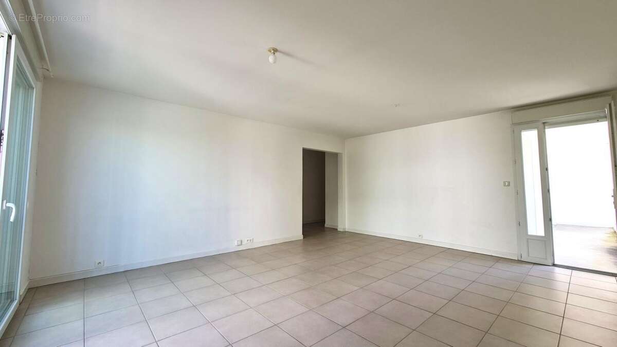 Appartement à LA ROCHELLE