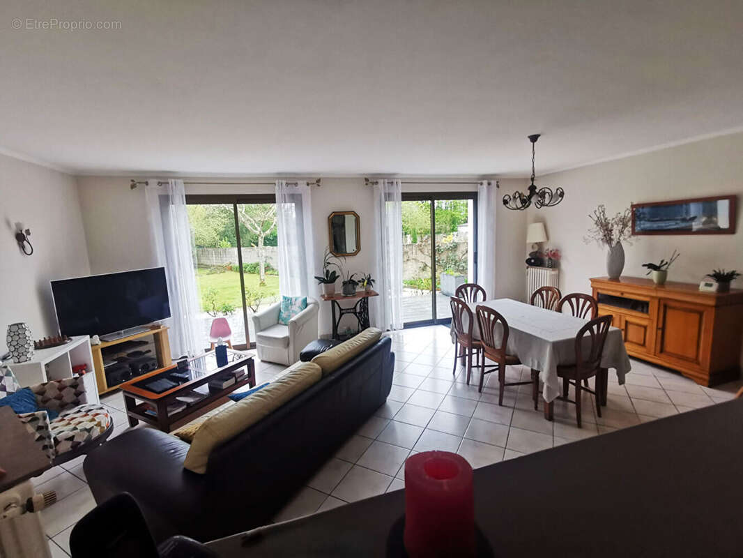 Maison à SAINTE-PAZANNE