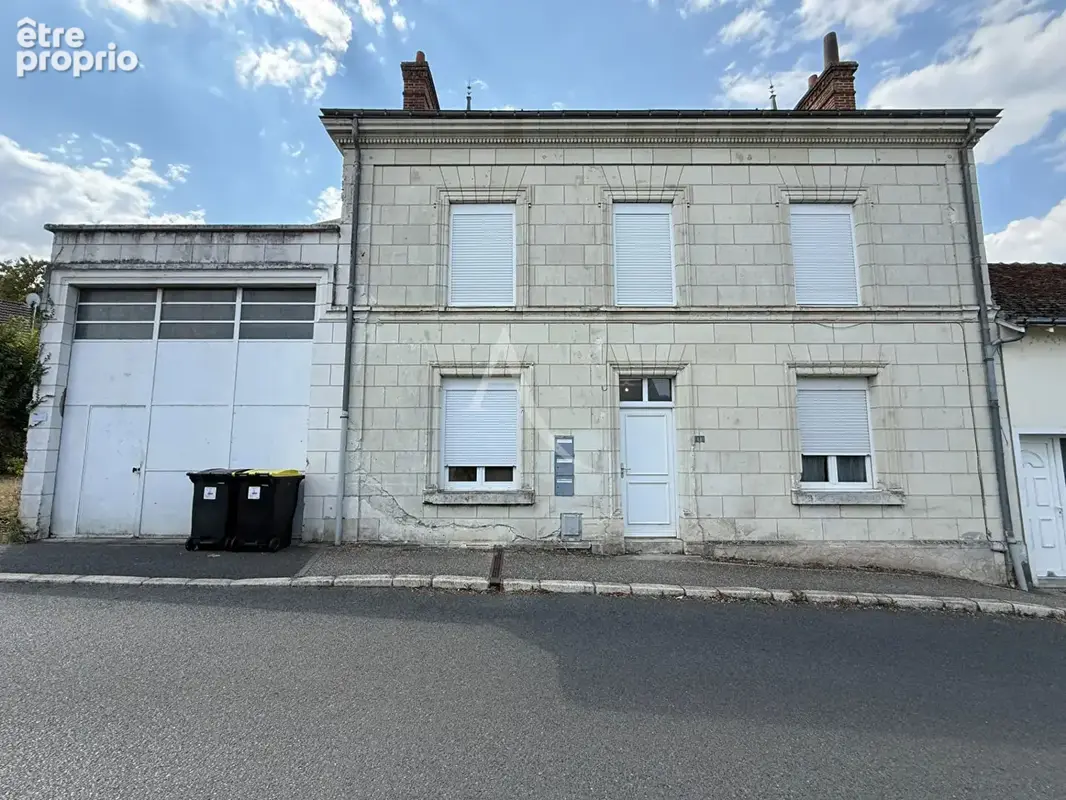 Maison à AZAY-SUR-CHER