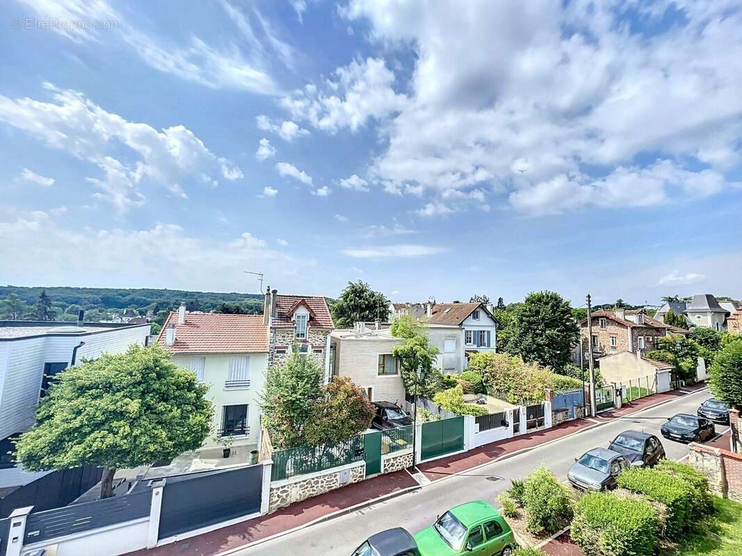 Appartement à GARCHES