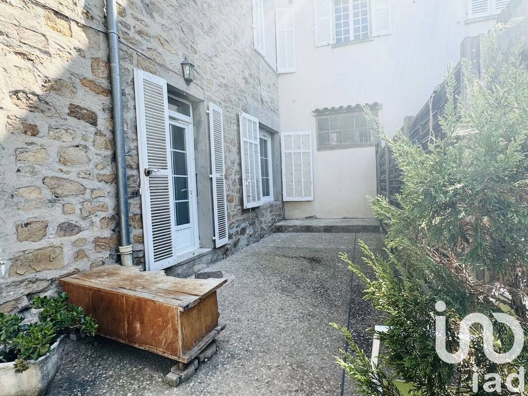 Photo 1 - Appartement à LE MUY