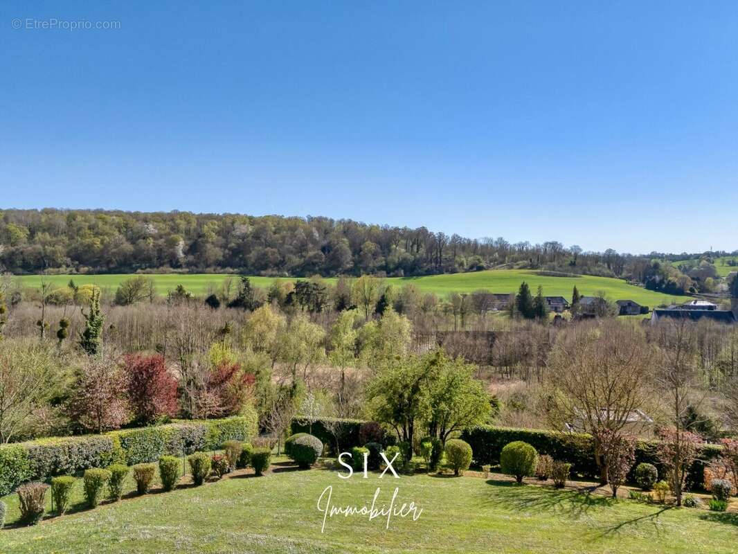 Maison à PONT-L&#039;EVEQUE