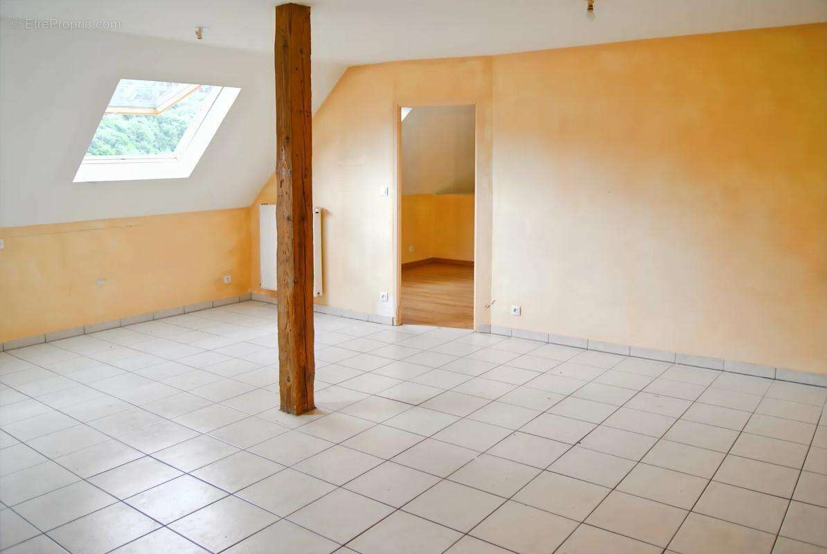 Appartement à ALGRANGE