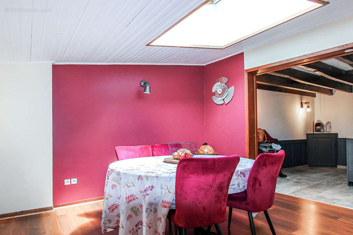 À VENDRE - Maison de ville 140 m² à Châlons-en-Champagne - photo 5