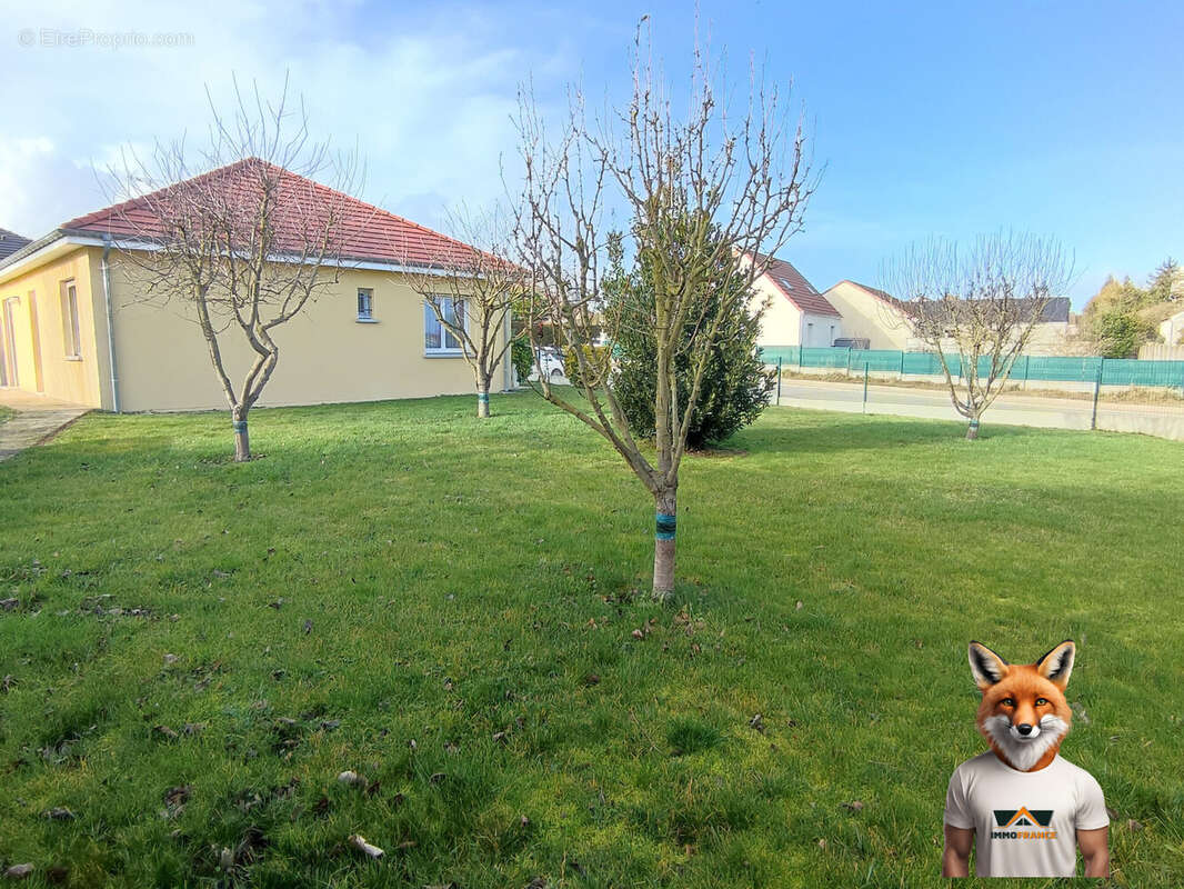 Maison à ROMILLY-SUR-SEINE