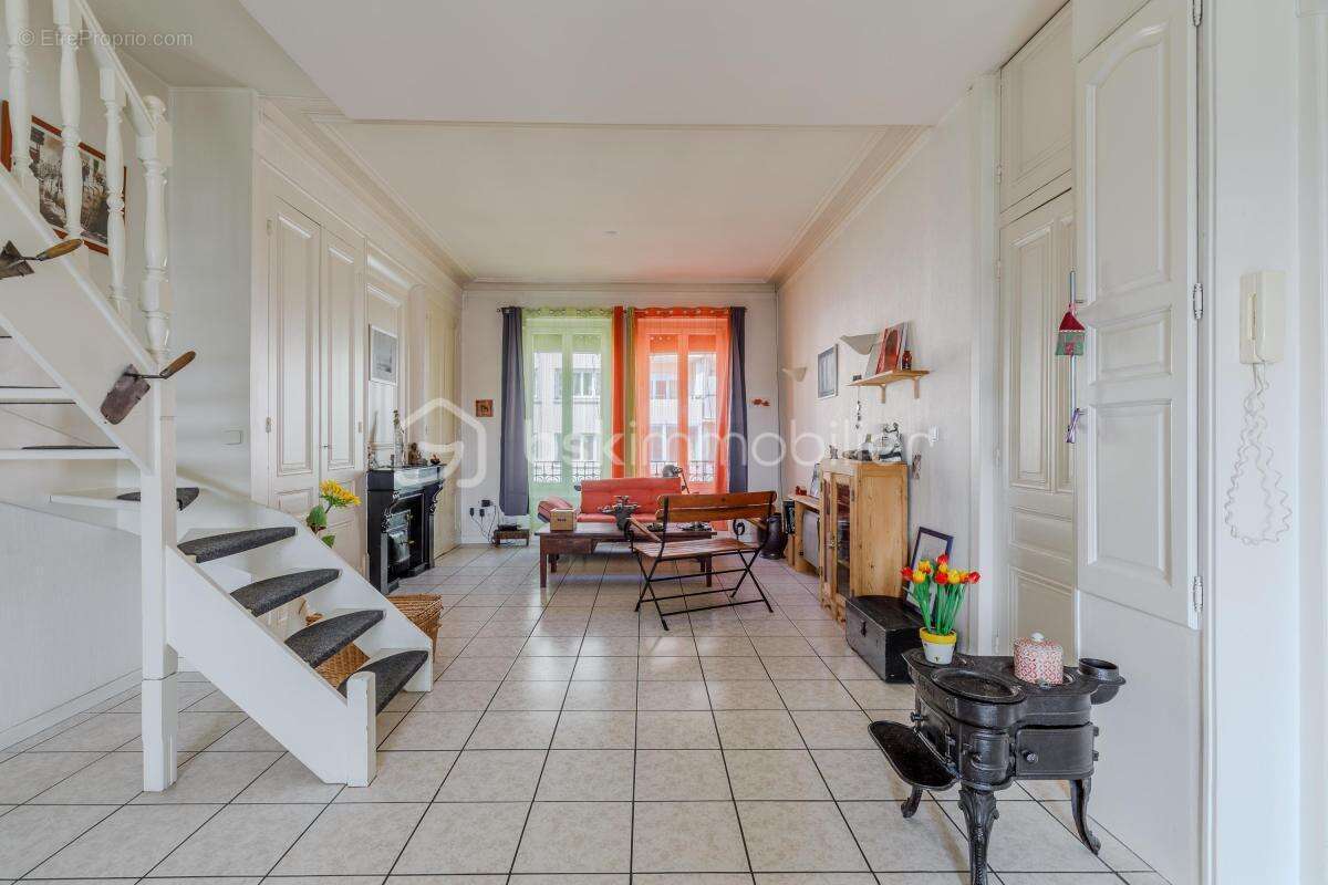 Appartement à LYON-3E