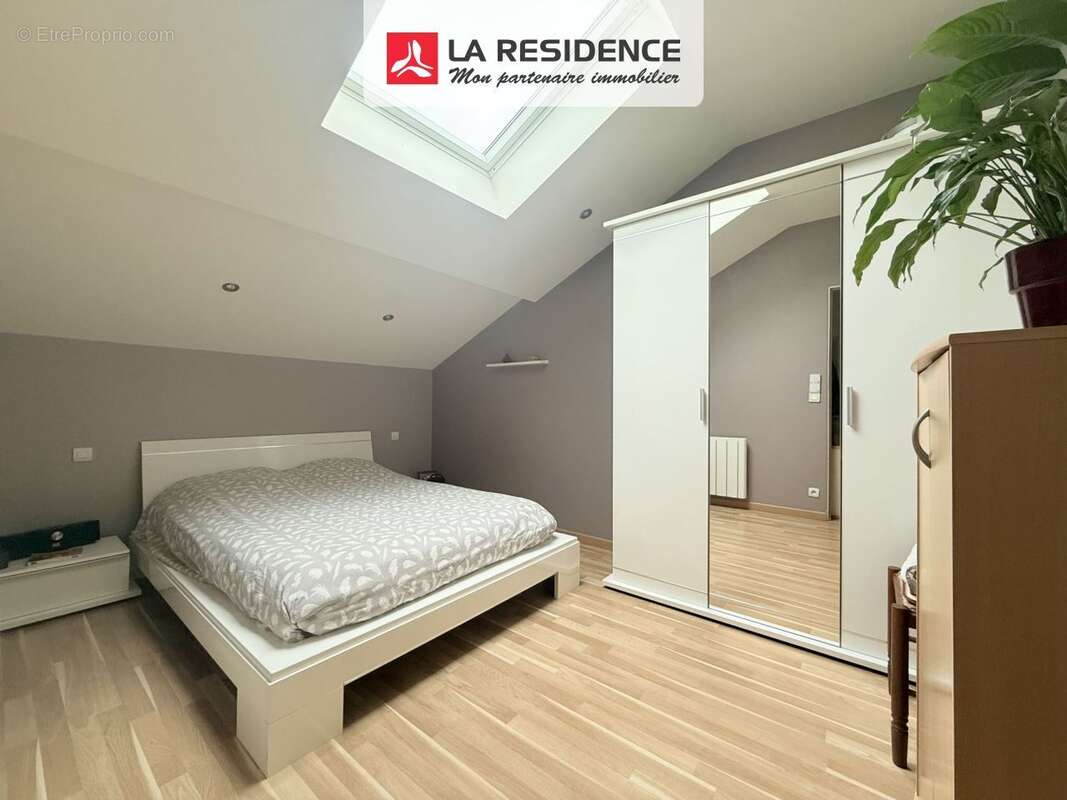 Maison 110 m² à Velizy-Villacoublay  - photo 8