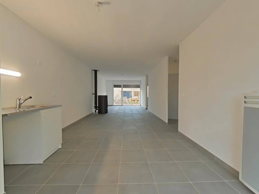 Maison à FENOUILLET