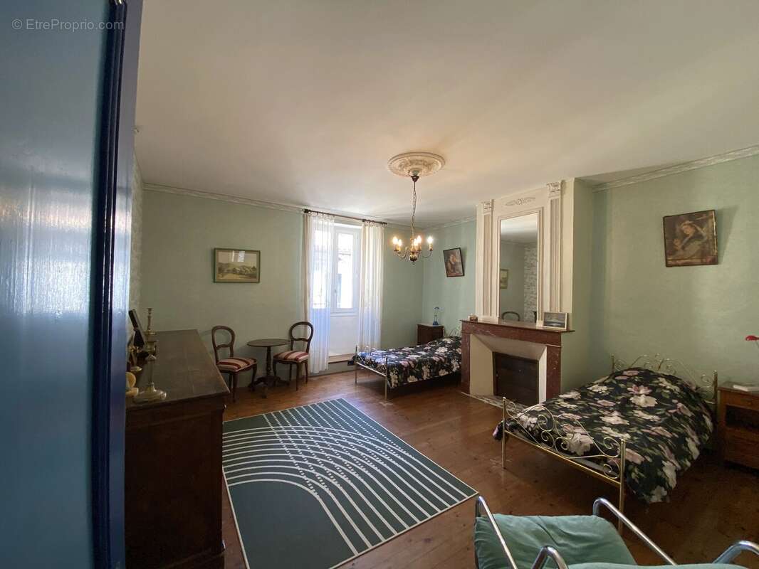 Maison à TOURNON-D'AGENAIS