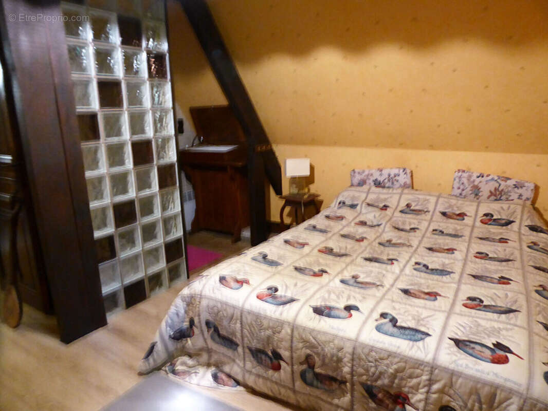 Maison à PONT-L'EVEQUE