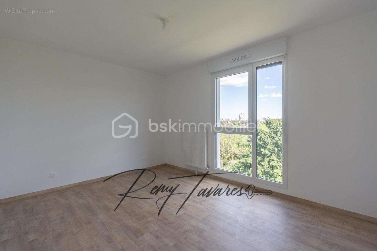 Appartement à NEMOURS