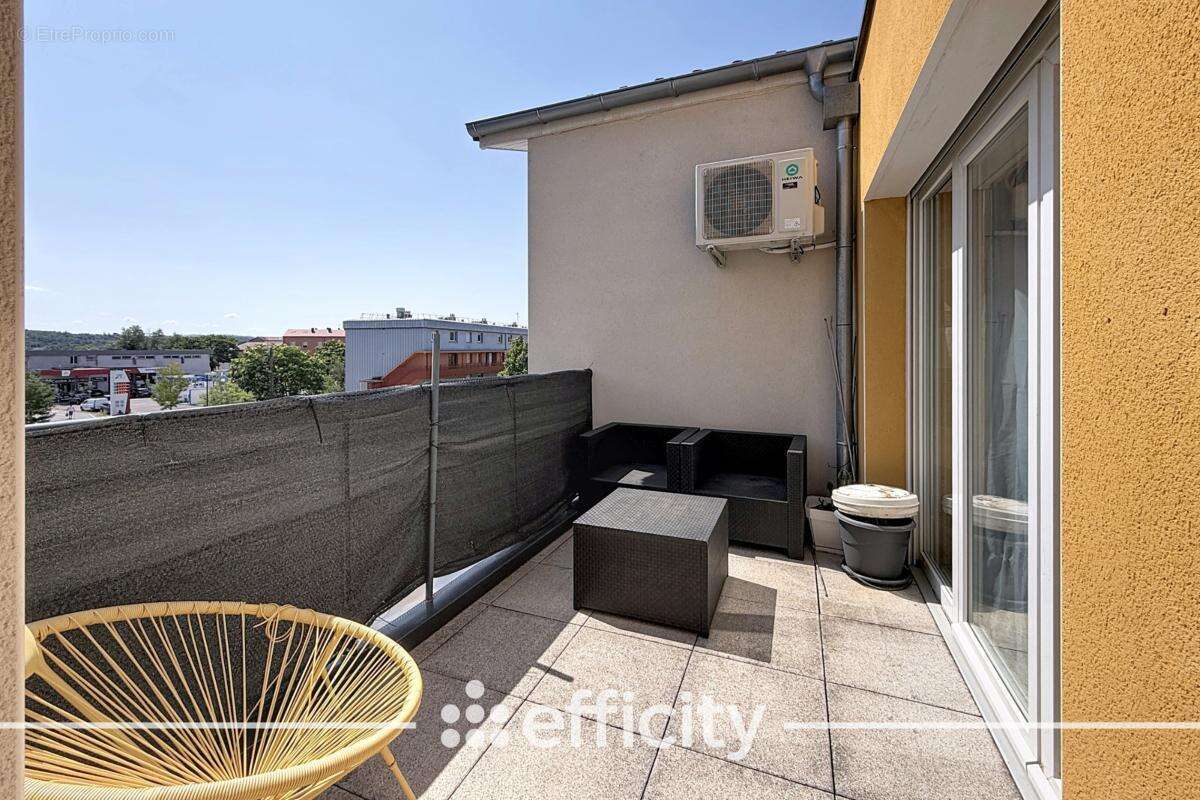 Appartement à GRIGNY
